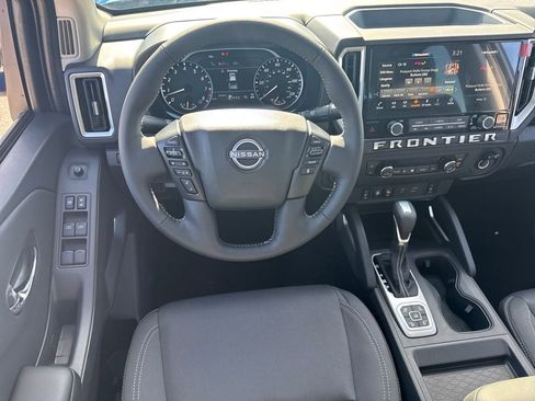 New 2026 Nissan Frontier SV w/ SV Convenience Package image 13