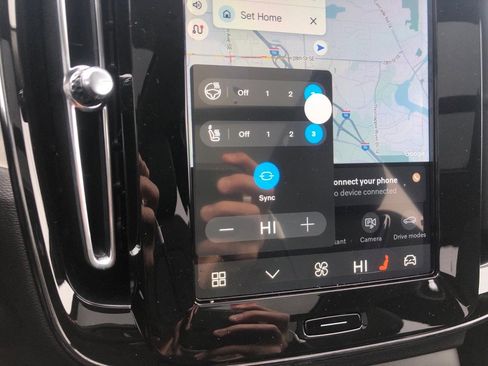 New 2026 Volvo XC40 B5 Ultra w/ Protection Package Premier image 30