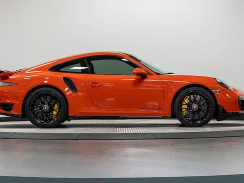 Used 2016 Porsche 911 Turbo S AWD/4WD image 23