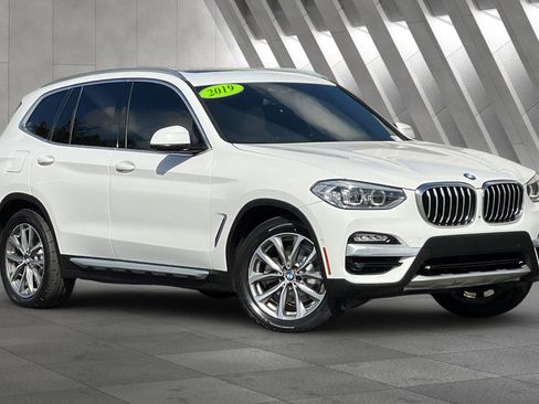 Used 2019 BMW X3 xDrive30i w/ Premium Package image 2