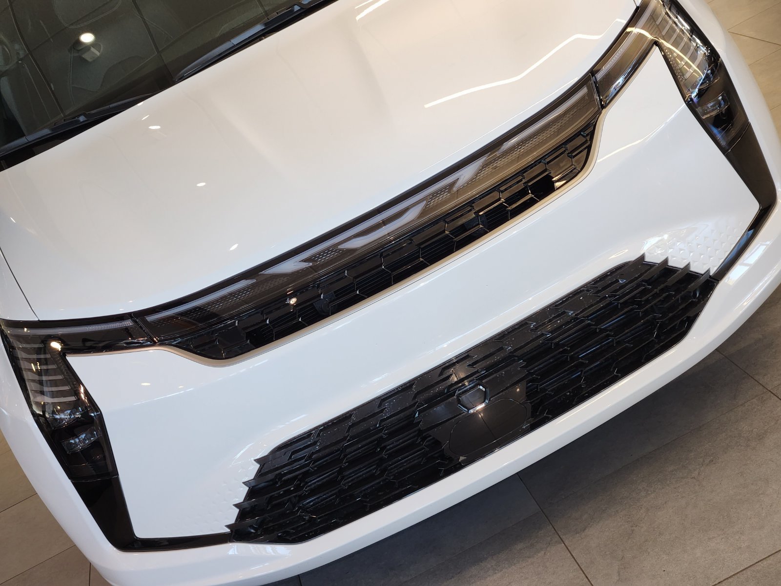New 2027 Chrysler Pacifica Select FWD image 12