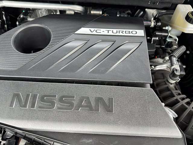 Used 2024 Nissan Rogue Platinum w/ Platinum Premium Package AWD/4WD image 10