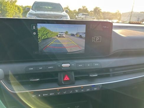 Used 2025 Kia K4 FWD image 9