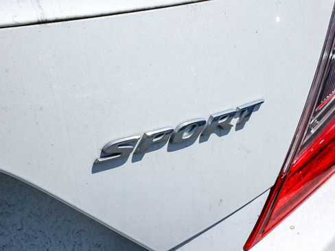Used 2019 Honda Civic Sport image 11