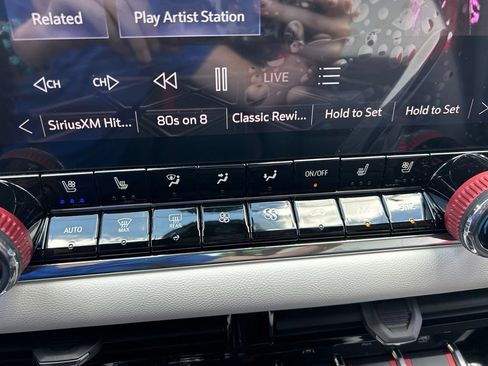 New 2026 GMC Canyon AT4X w/ AT4X AEV Edition AWD/4WD image 39