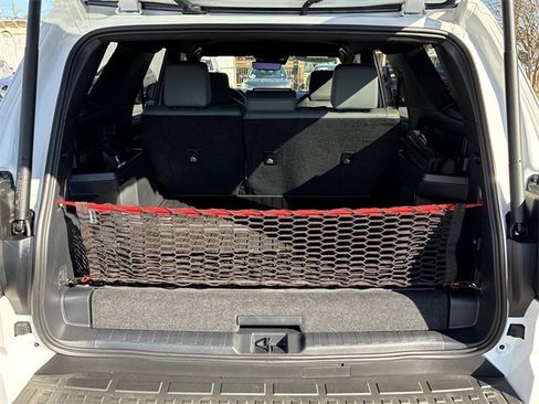 Used 2025 Toyota 4Runner Trailhunter image 29