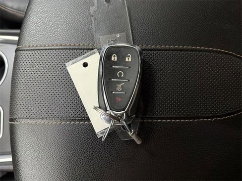 Used 2019 Chevrolet Traverse Premier w/ Redline Edition image 38