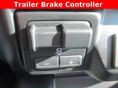 Used 2019 Chevrolet Silverado 1500 RST w/ All-Star Edition image 17