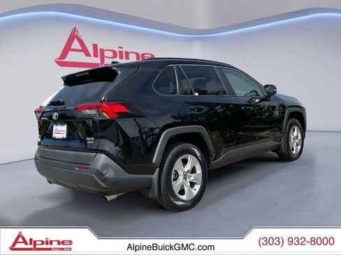 Used 2020 Toyota RAV4 XLE w/ Convenience Package AWD/4WD image 5