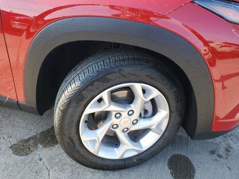 New 2026 Chevrolet Trax LS image 8