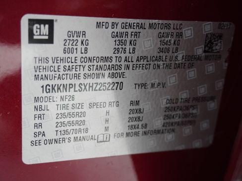 Used 2017 GMC Acadia Denali w/ Technology Package FWD image 33