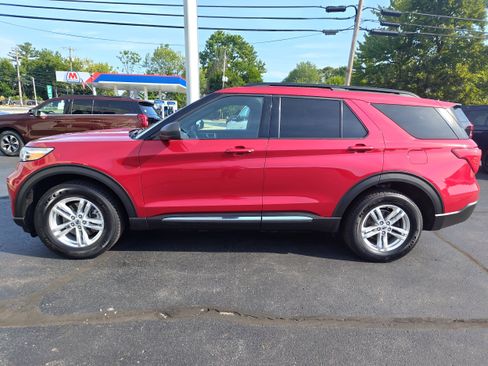 Used 2020 Ford Explorer XLT w/ Equipment Group 202A AWD/4WD image 1