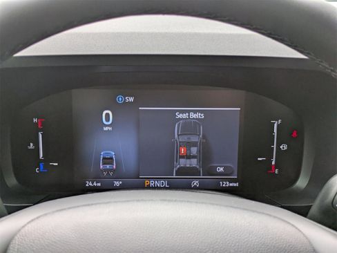 New 2025 Ford Maverick XLT w/ XLT Luxury Package image 32