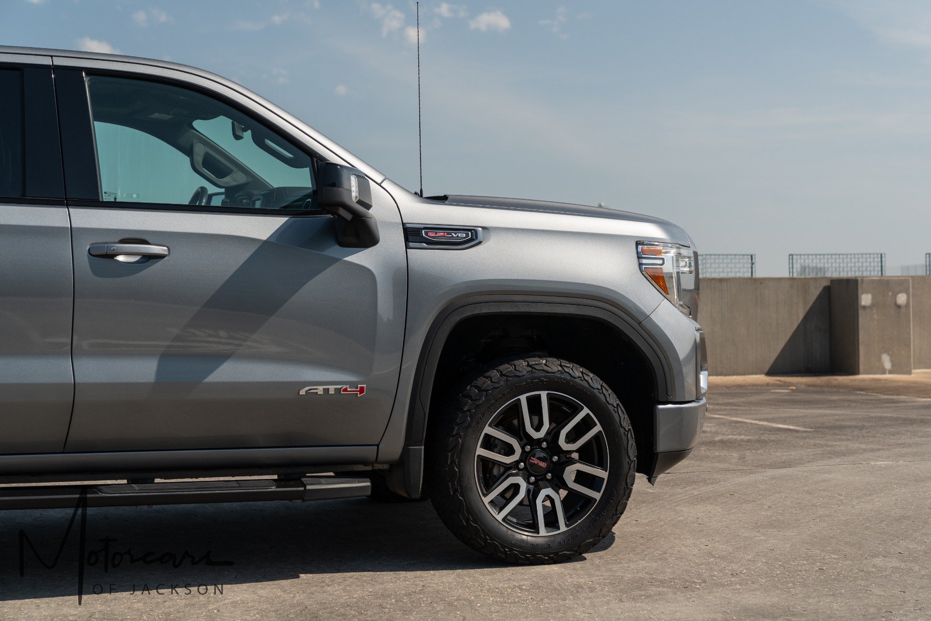 Used 2019 GMC Sierra 1500 AT4 w/ AT4 Premium Package AWD/4WD image 39
