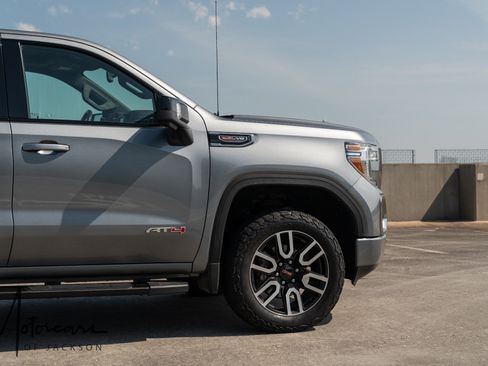 Used 2019 GMC Sierra 1500 AT4 w/ AT4 Premium Package AWD/4WD image 39