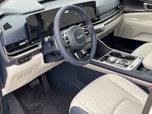 New 2026 Kia Carnival SX image 10