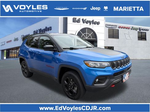 Used 2024 Jeep Compass Trailhawk AWD/4WD image 1