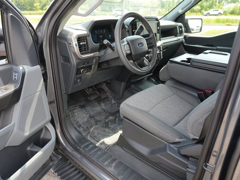 Used 2025 Ford F150 XL w/ Equipment Group 103A High AWD/4WD image 15