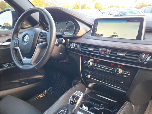 Used 2018 BMW X6 xDrive50i image 8
