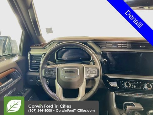 Used 2023 GMC Sierra 1500 Denali AWD/4WD image 28