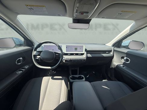 Used 2024 Hyundai Ioniq 5 SEL RWD image 11