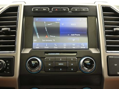Used 2020 Ford F250 King Ranch w/ King Ranch Ultimate Package AWD/4WD image 29