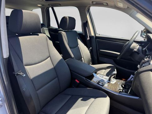 Used 2017 BMW X3 sDrive28i RWD image 11