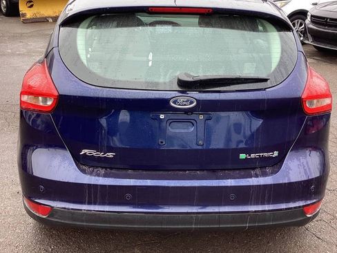 Used 2017 Ford Focus Electric Hatchback FWD image 7