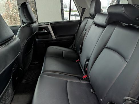 Used 2022 Toyota 4Runner TRD Sport image 11