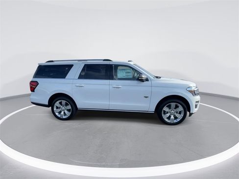 Used 2024 Ford Expedition Max King Ranch image 9
