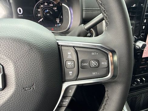 Certified 2025 RAM 3500 Laramie AWD/4WD image 23
