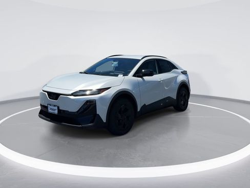 New 2026 Subaru Uncharted AWD image 3
