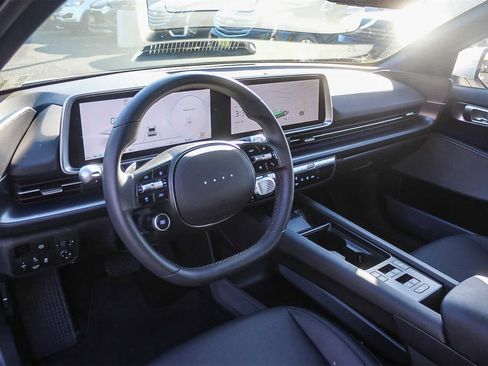 Certified 2025 Hyundai Ioniq 6 SEL image 22