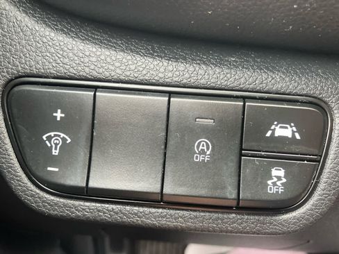 Used 2021 Kia Seltos S AWD/4WD image 13