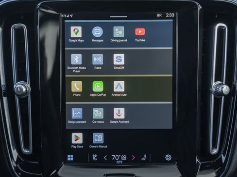 Used 2021 Volvo XC40 P8 Recharge w/ Advanced Package image 40