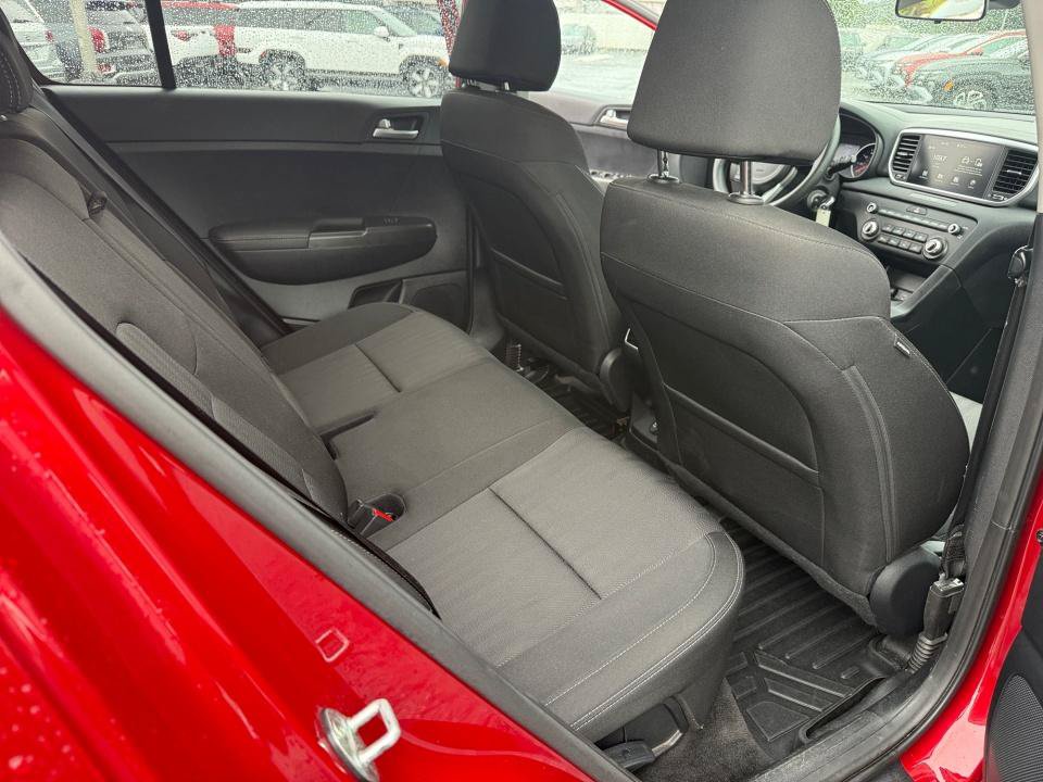 Used 2021 Kia Sportage LX AWD/4WD image 33