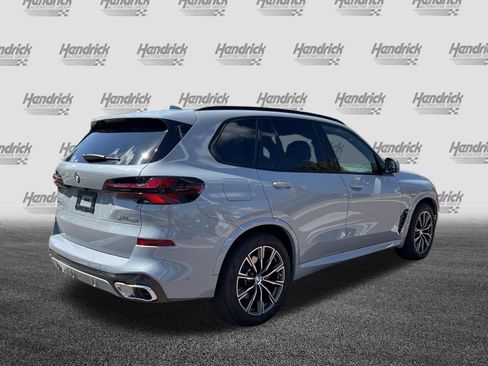 Certified 2024 BMW X5 xDrive40i w/ Executive Package image 10