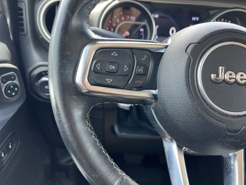 Used 2018 Jeep Wrangler Unlimited Rubicon AWD/4WD image 19