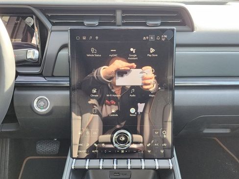 New 2026 GMC Terrain AT4 w/ Convenience Package III image 28