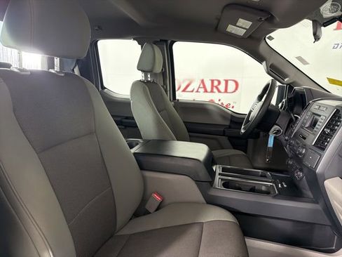 Used 2017 Ford F150 XL w/ Equipment Group 101A Mid RWD image 16