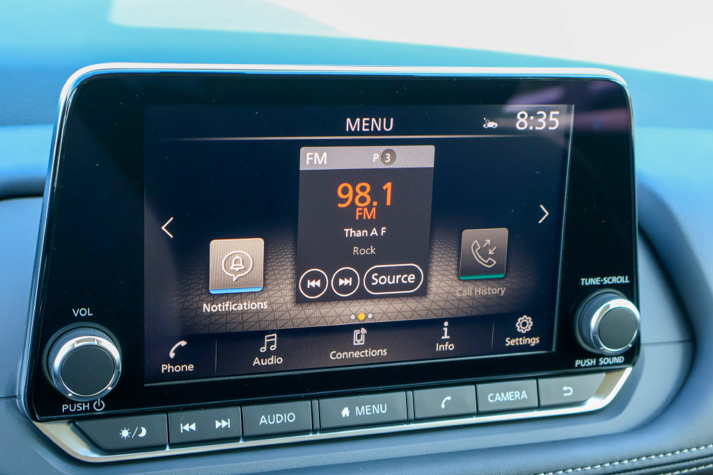 New 2026 Nissan Rogue SV FWD image 5