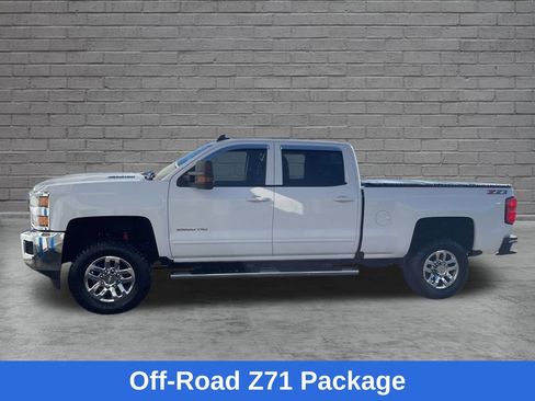 Used 2018 Chevrolet Silverado 2500 LT w/ LT Fleet Convenience Package AWD/4WD image 5