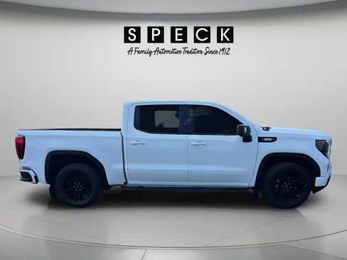 Used 2025 GMC Sierra 1500 Elevation w/ Elevation Premium Package AWD/4WD image 7