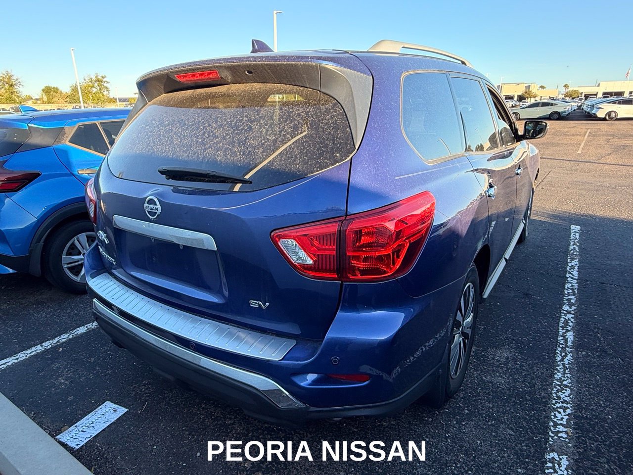 Used 2020 Nissan Pathfinder SV FWD image 5