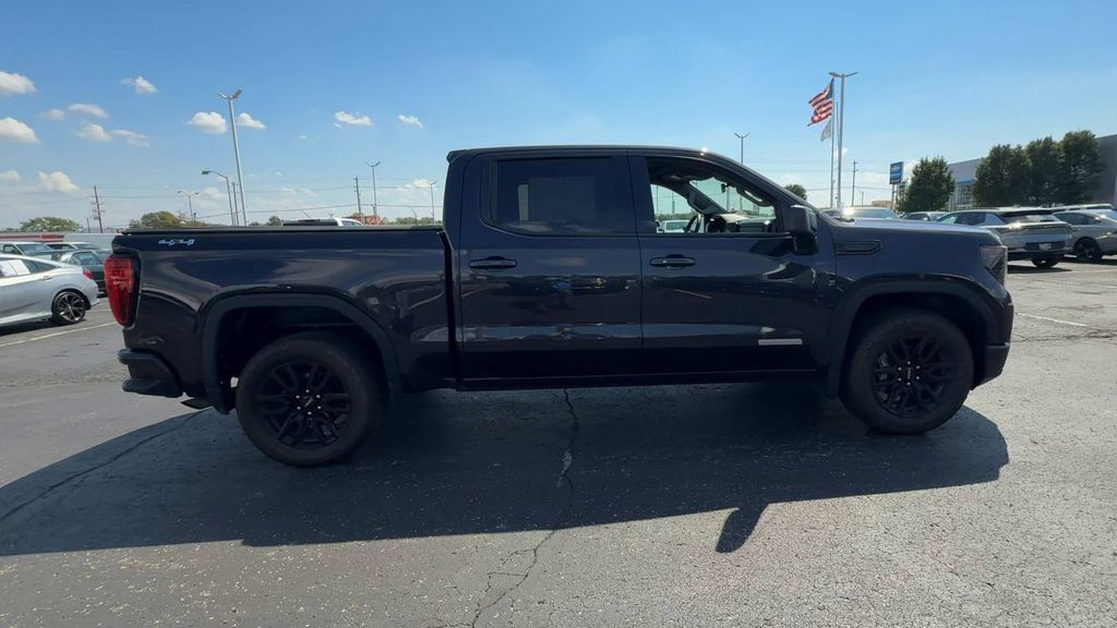 Used 2024 GMC Sierra 1500 Elevation AWD/4WD image 9