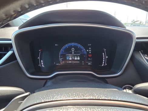 Used 2024 Toyota Corolla XSE FWD image 19