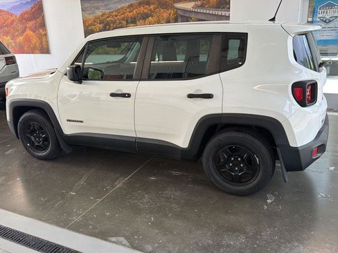 Used 2018 Jeep Renegade Sport w/ Power & Air Group FWD image 6
