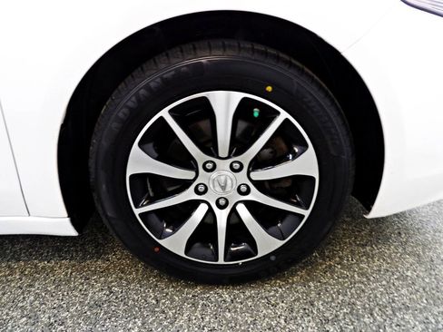 Used 2016 Acura TLX FWD image 21