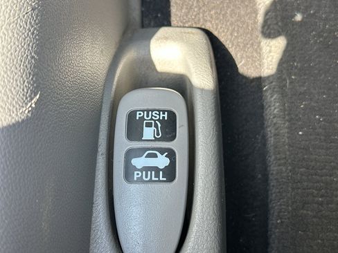 Used 2012 Honda Civic LX image 22