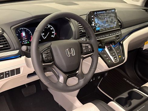 New 2026 Honda Odyssey Elite image 20